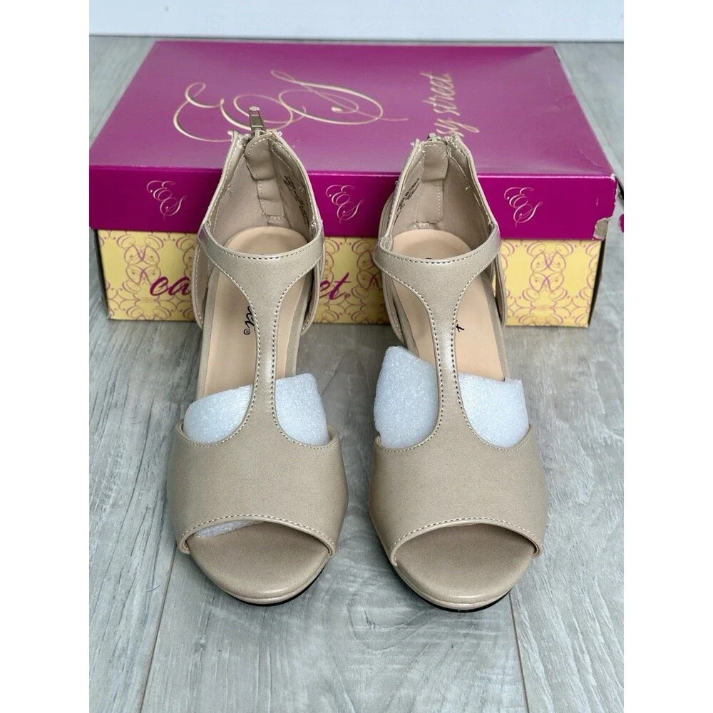 Easy Street Womens Flash Pumps in Nude Pearlized Size 7M - 193073875948